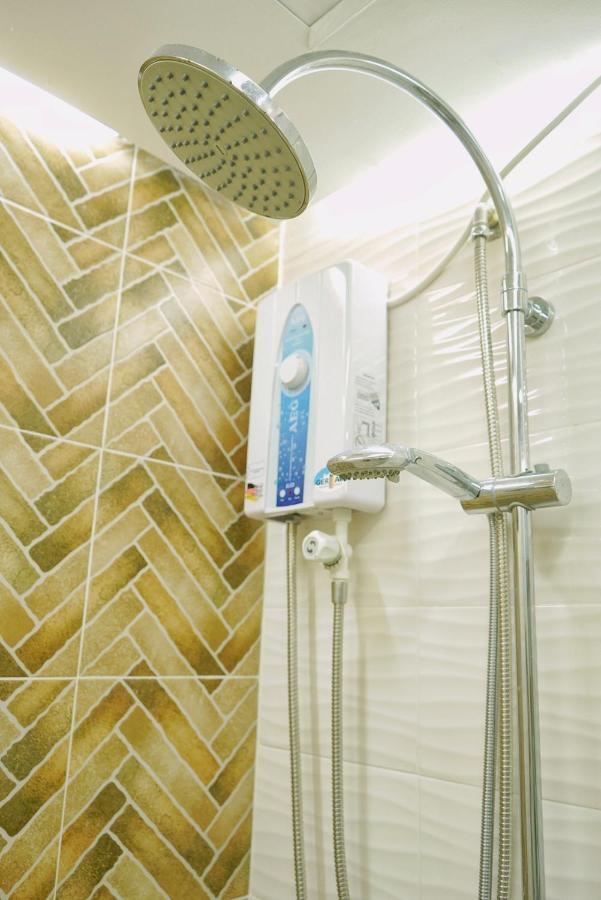Topaz 1 Bedroom Suite Orochi Staycation Ph At Centrio Towers Cagayan de Oro Bagian luar foto