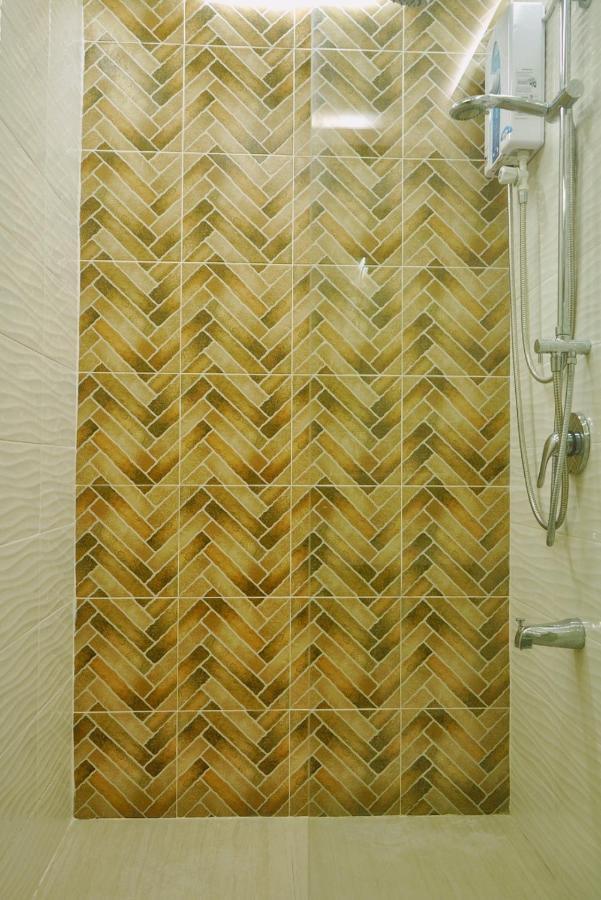 Topaz 1 Bedroom Suite Orochi Staycation Ph At Centrio Towers Cagayan de Oro Bagian luar foto