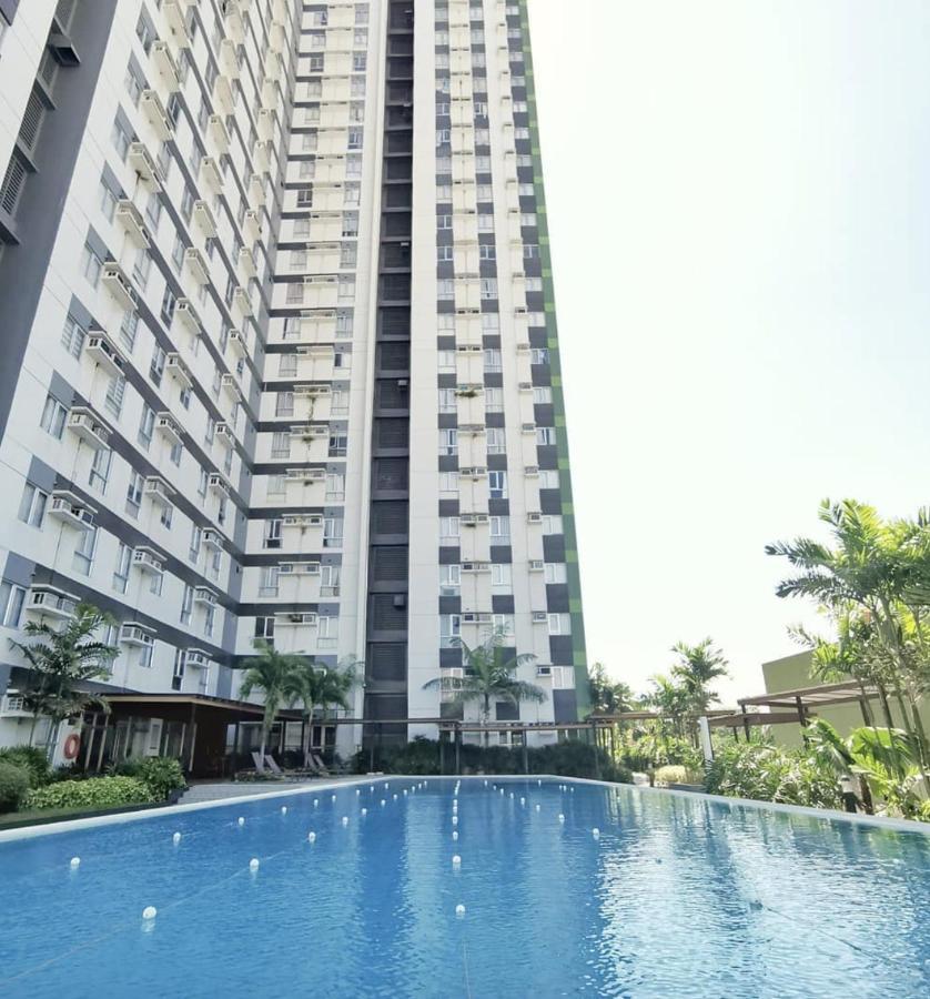 Topaz 1 Bedroom Suite Orochi Staycation Ph At Centrio Towers Cagayan de Oro Bagian luar foto
